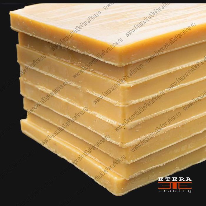 Ceara de parafina pentru uz casnic si industrial