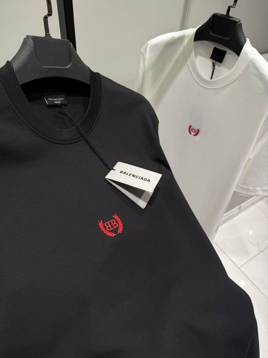 Tricou Balenciaga New Model Calitate Premium