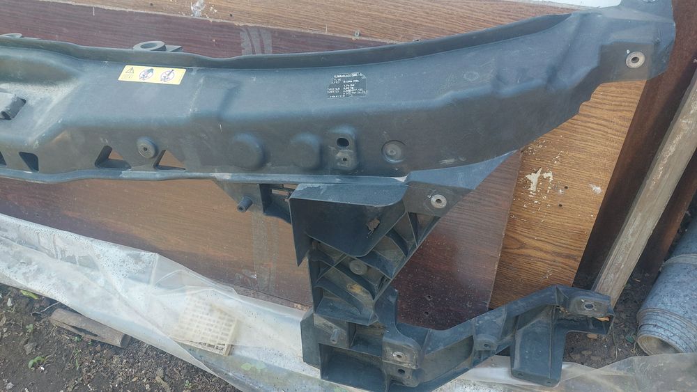 Телевизор дорейсталинг w906 Мерседес Спринтер