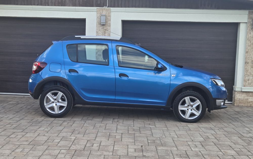 DACIA Sandero Stepway 2015 — imagine 10