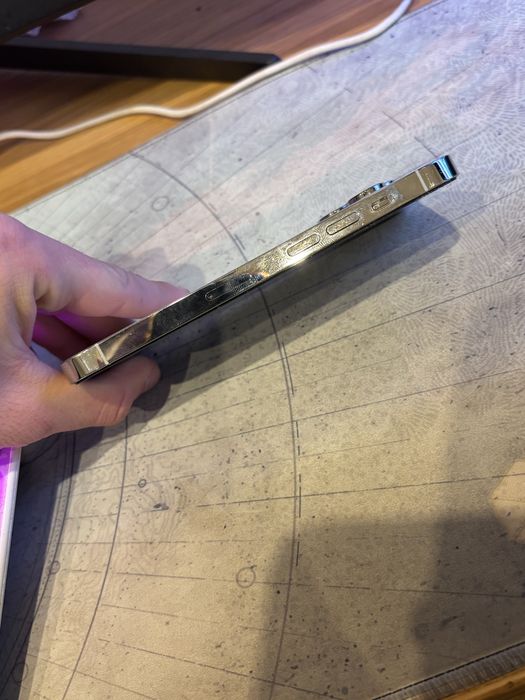 Iphone 14 pro 126 gb