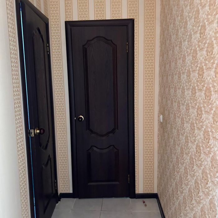 Продам бу дверь 90;