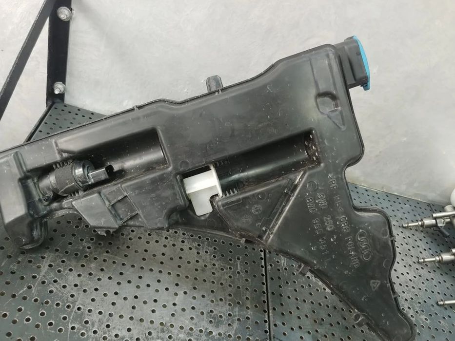 vas lichid parbriz  audi a4 b9 8w 8w0955451l