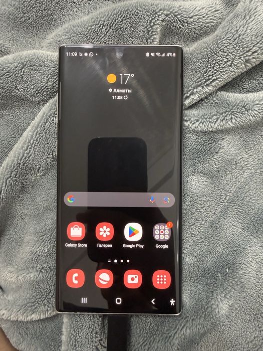 Samsung galaxy note 10+ 256 gb