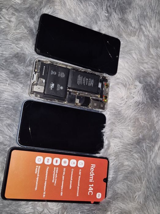 Продам все вместе iphone xr, iphone x, redmi14c, redmi note8