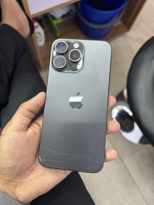 15 pro max 256gb lla