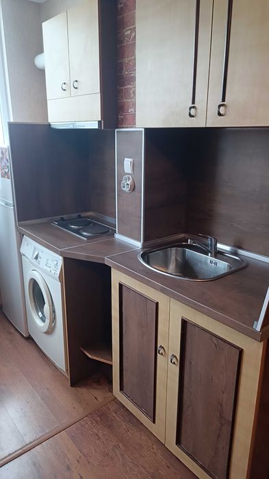 Двустаен апартамент в кв К.Париж