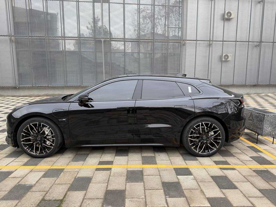 Zeekr 001 You Version