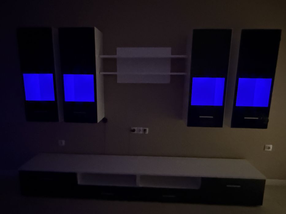 Холна секция бяло и черно