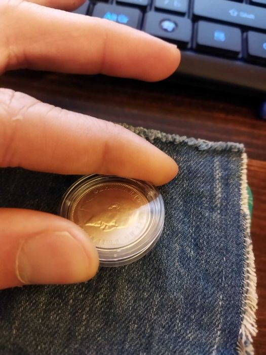 Перфектна за годините си 1 левъ 1910 в капсула