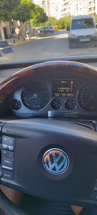 Фолксваген Фаетон