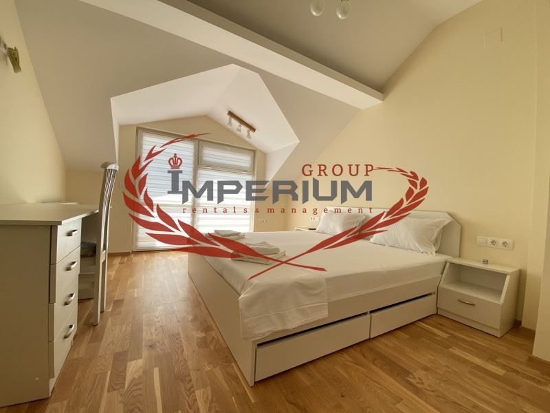 ТОП!! ТРИстаен апартамент под наем + гараж + паркомясто, Цветен кварт