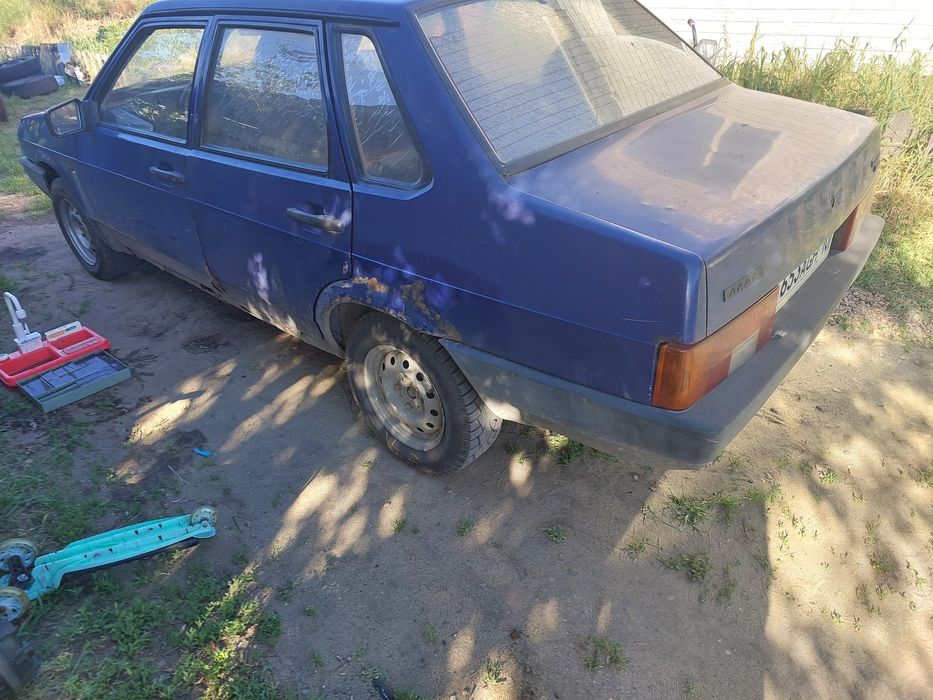 Продам ваз 21099
