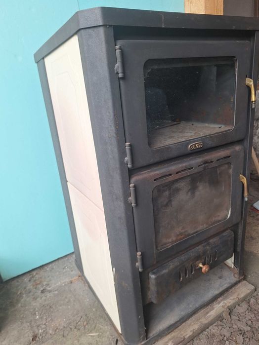 Камина с водна ризаа