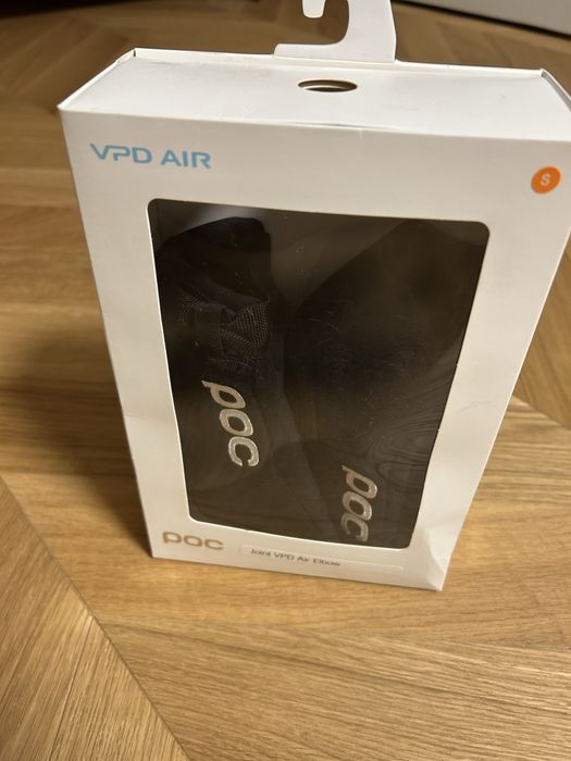 Genuchiere/ cotiere POC