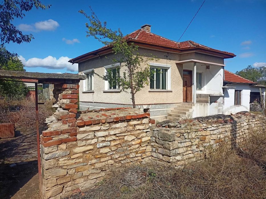 Продава се Къща в Чирпан - 70 кв.м за 183 €/кв.м - Снимка #5