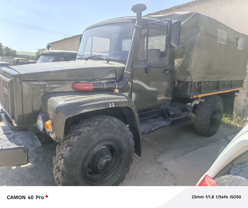 Sadko vezdexod gaz 3308 sotiladi