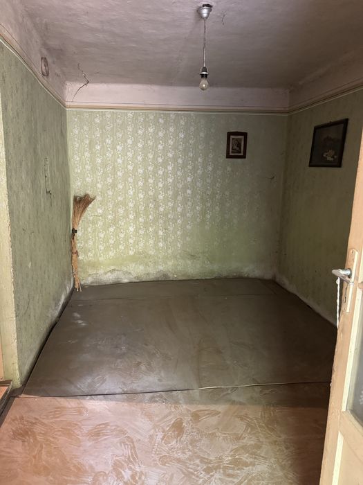 Casa de vanzare in centrul orasului pecica