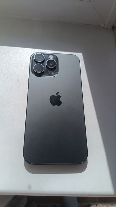 продам iphone 16 pro max