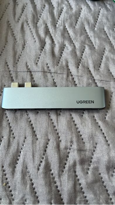 HUB încărcare UGreen Macbook