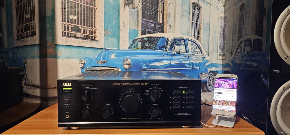 Akai AM 37 amplificator statie audio