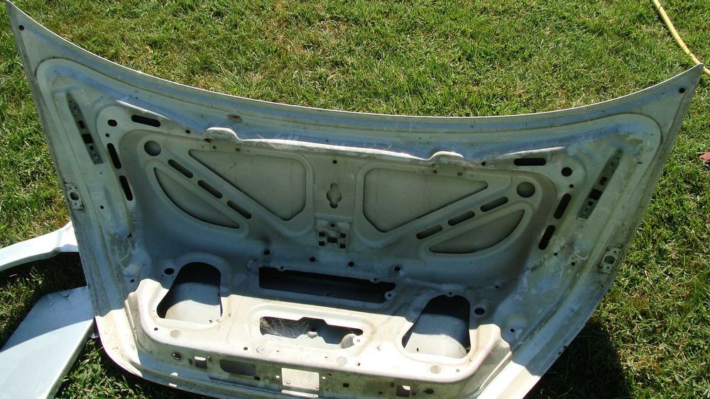 врати капак багажник вежди за mercedes c class w203