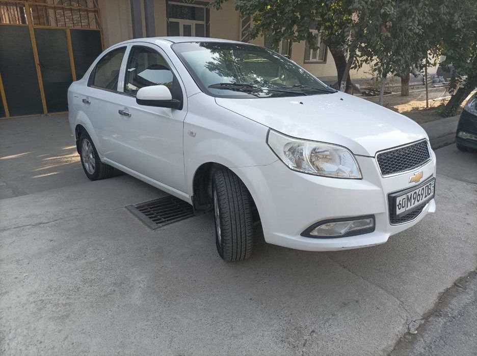 White Nexia 3 позиция