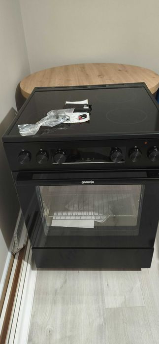 Готварска печка Gorenje нова 60см