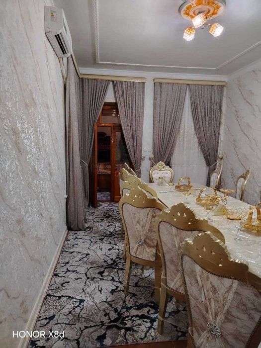 Ховли уй сотилади Яшашга тайёр уй 7,1 сотих +3сотиз захват (10сотих)