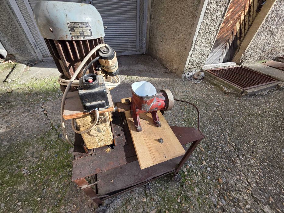 Месомелачка с редуктор