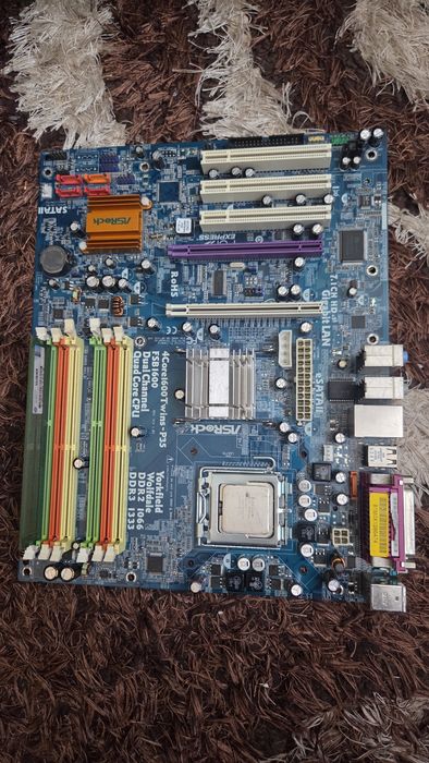 Kit placa baza Asrock 4core 1600 Twins