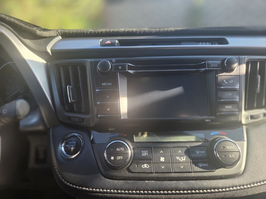 TOYOTA RAV4 2018 г.в.