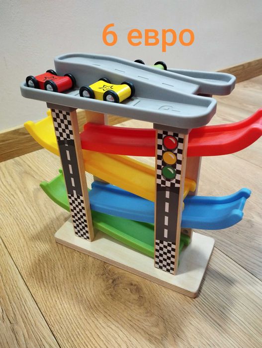 Детска дървена писта