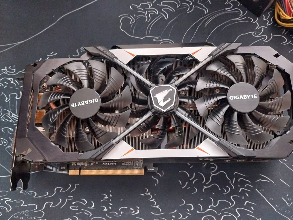 GTX 1080 AURUS 1488года пождения