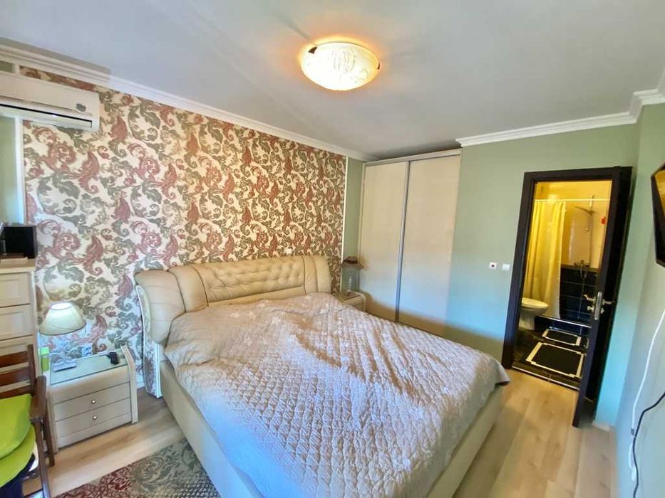 Продава се Четиристаен апартамент в Свети Влас - 129 кв.м за 2016 €/кв.м - Снимка #8