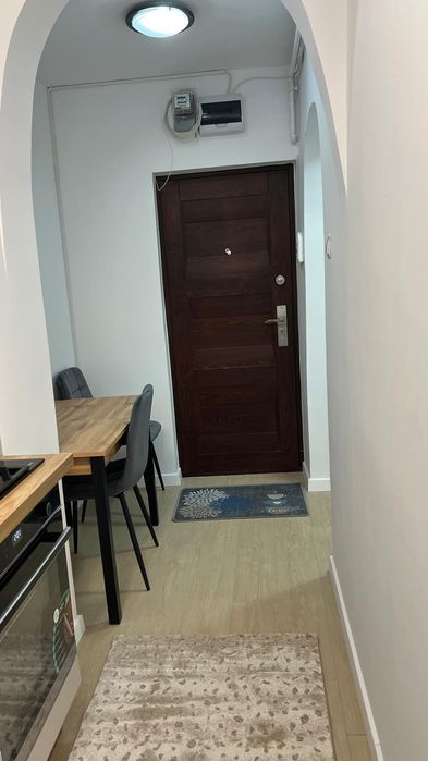 Închiriez garsoniera str Ramurele