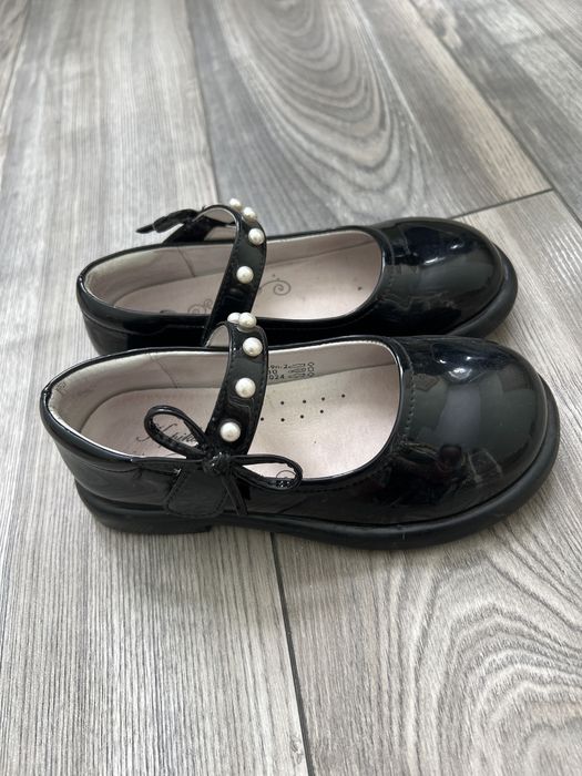 Детские туфли для девочек