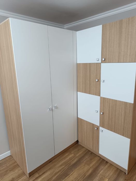 Продам угловой шкаф