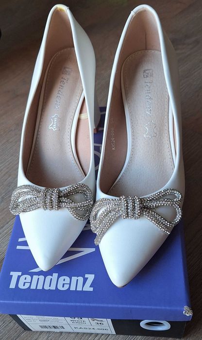 Дамски официални обувки Tendenz