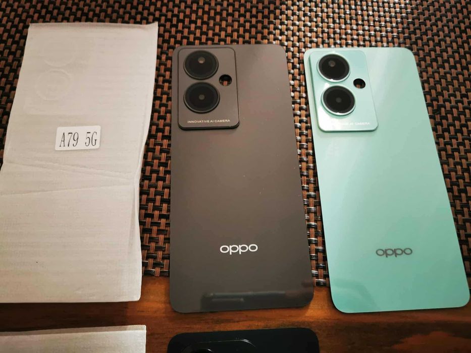 Capac spate + lentila sticla camera pt OPPO A60 4G  / A404 / A79 5G