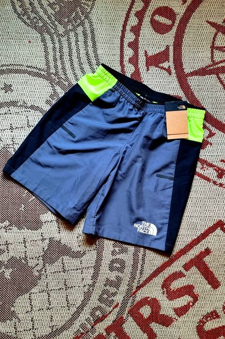 Pantaloni scurti The North Face S