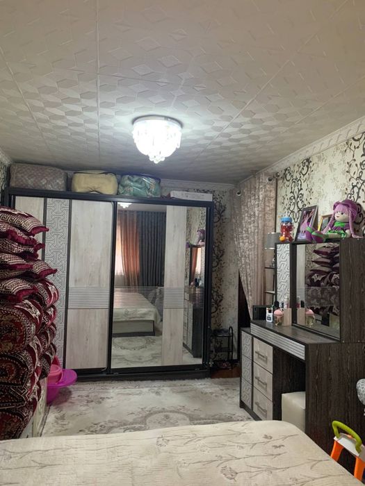 Продаётся спальный комплект мебели в идеальном состоянии