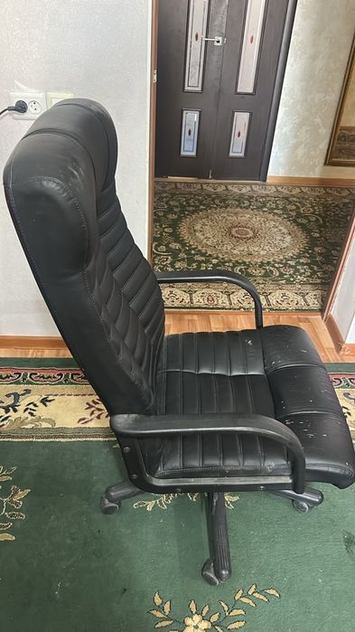 Компьютерное кресло