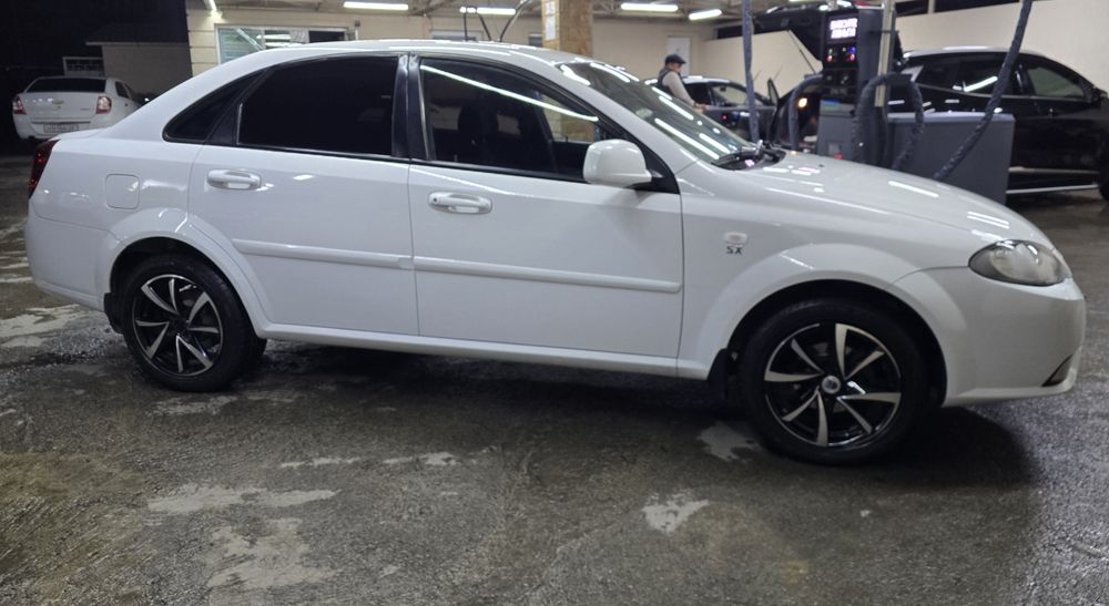 Jentra mexanika gazi bor