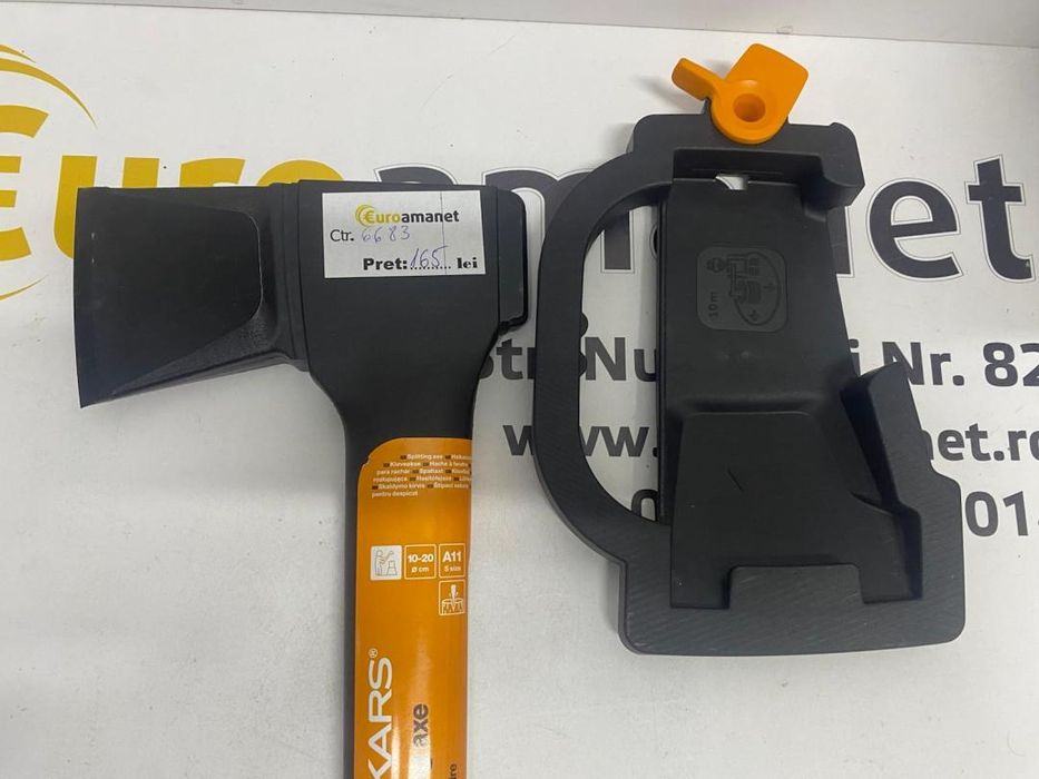 Topor Fiskars A11 pentru despicat, coada poliamida armata cu -N2-