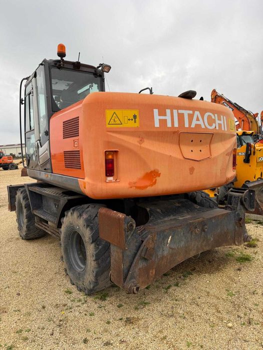 De vanzare excavator Hitachi ZX-140W-3