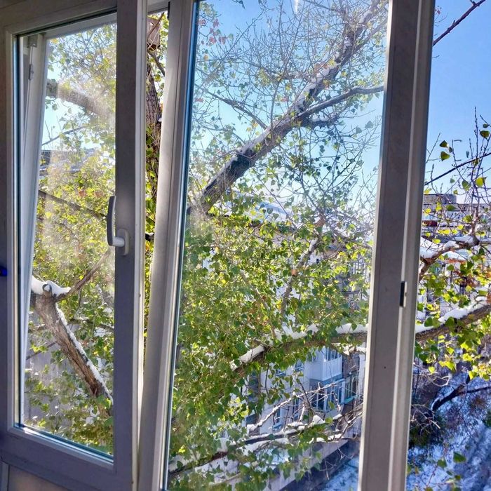 Продам 2 квартиру Сураганова 22