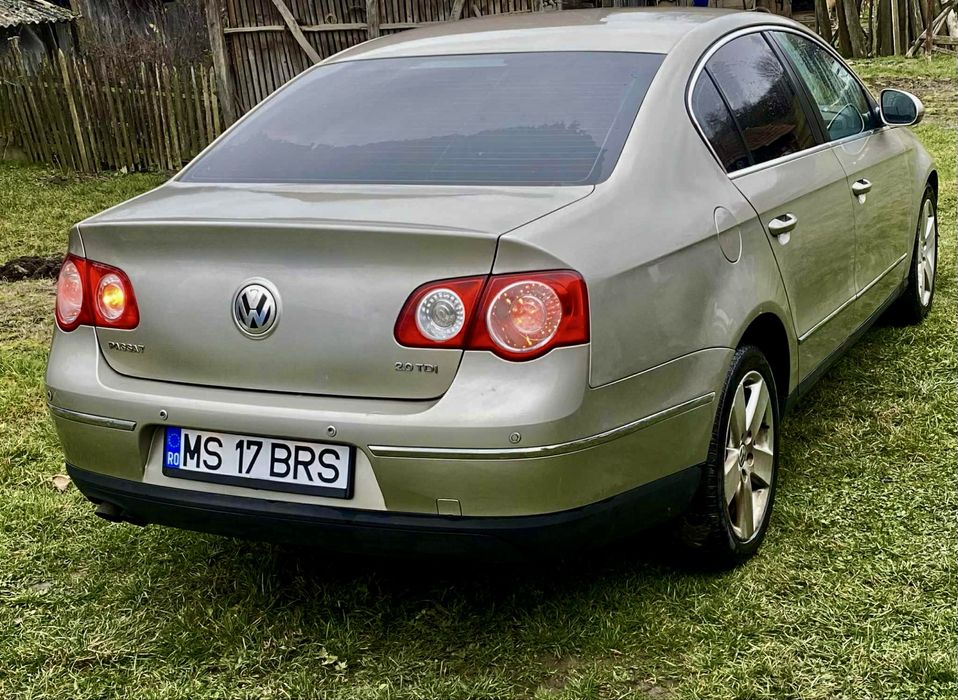 Vând Volkswagen Passat b6