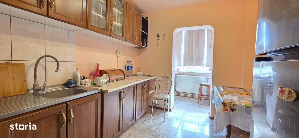 Gara - Abator 2 Camere Decomandate Mobilat + Utilat, Gaze 400 Euro