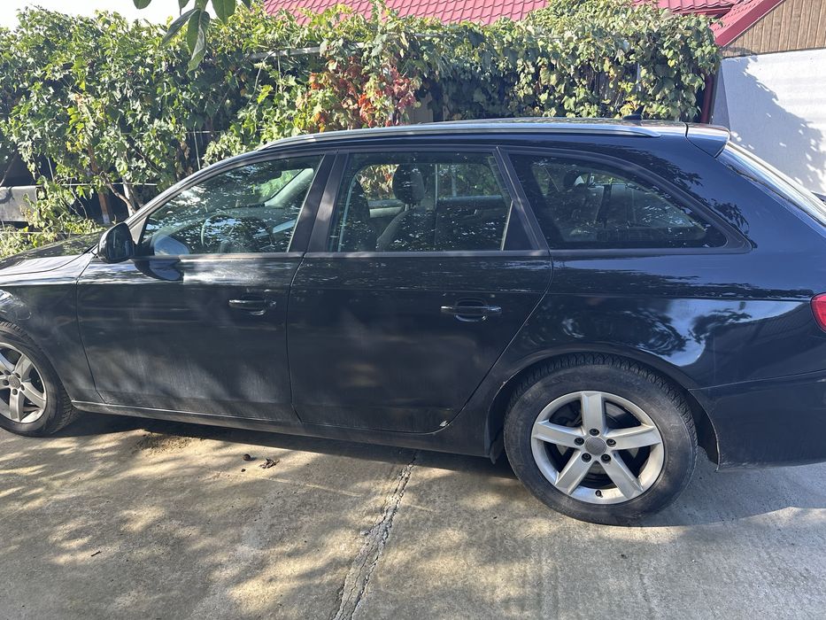 AUDI A4 Avant 2010 — imagine 4